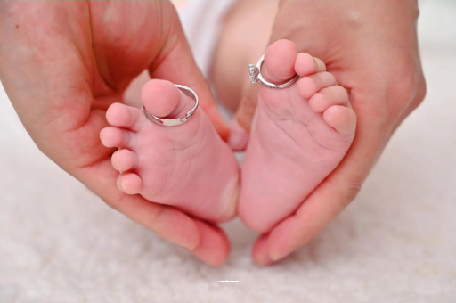 专业试管借卵代怀机构宝宝发烧手心比额头烫